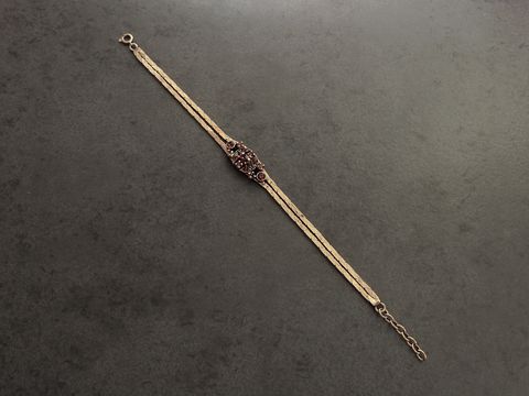 Stylisches Strass Armband in Weiß, 19-21,5 cm, silberfarben, von Juwelier Harnisch, perfekt für besondere Anlässe, elegantes Design für ein funkelndes Auftreten.