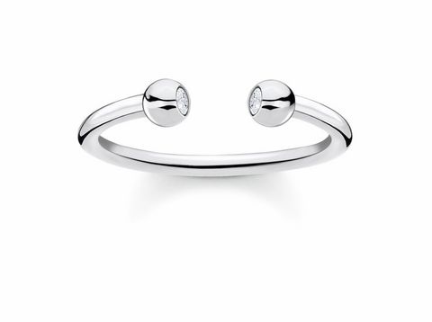 Ring von Thomas Sabo, Modell TR2319-051-14-48, Größe 48, aus Silber mit klaren Zirkonia, offenes Design mit zwei funkelnden Elementen.