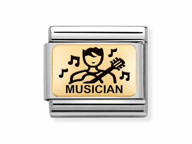 Edelstahl und Gold charm von Nomination mit emaillierter Darstellung eines Musikers, der eine Gitarre hält, umgeben von Noten und dem Wort MUSICIAN.