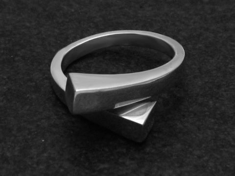 Silberring DESIGN Gr. weit verstellbar, Hersteller Juwelier Harnisch, ohne Stein, modernes und minimalistisches Design mit geometrischen Formen und mattem Finish.