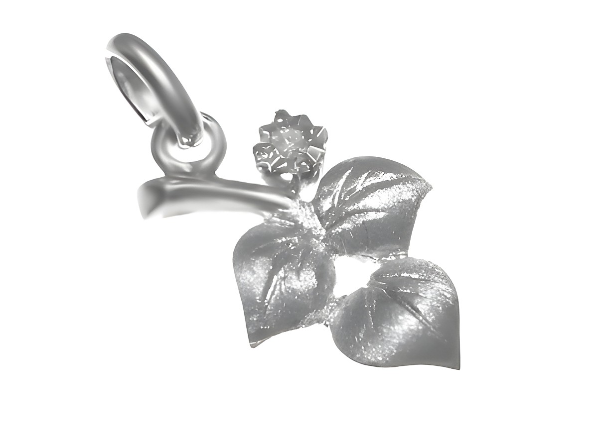 Anhängern im Design eines Blattes aus Weißgold mit einem Diamanten obenauf, hergestellt von Juwelier Harnisch, Gold 585/- und mit Brillanten verziert.