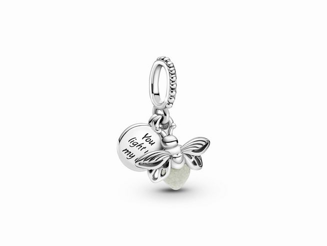 Pandora Glühwürmchen SILBER 799352C01 Firefly leuchtet im Dunklen Sterling Silber Anhänger mit feinen Details und einem Anhänger mit der Gravur You light my.