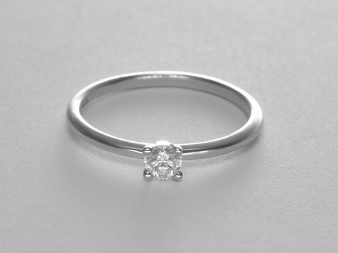 Weißgold Ring Verlobungsring filigran mit Brillant 0,17 ct W/Si in Größe 56, Hersteller Juwelier Harnisch bis Größe 56/18.