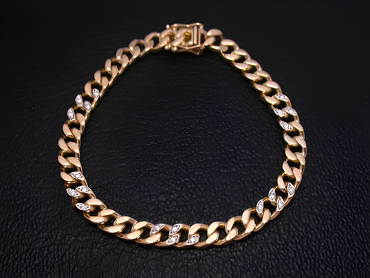 Gold Armband 19 cm mit Brillant-Panzer in Gold 585, Hersteller Juwelier Harnisch, glänzende Oberfläche und elegantes Design, ideal für besondere Anlässe.