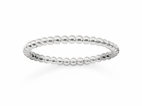 Silberner Ring von Thomas Sabo, Modell TR2122-001-12-48, Größe 48, mit einer eleganten Anordnung von runden, glänzenden Perlen. Ideal als modisches Accessoire.