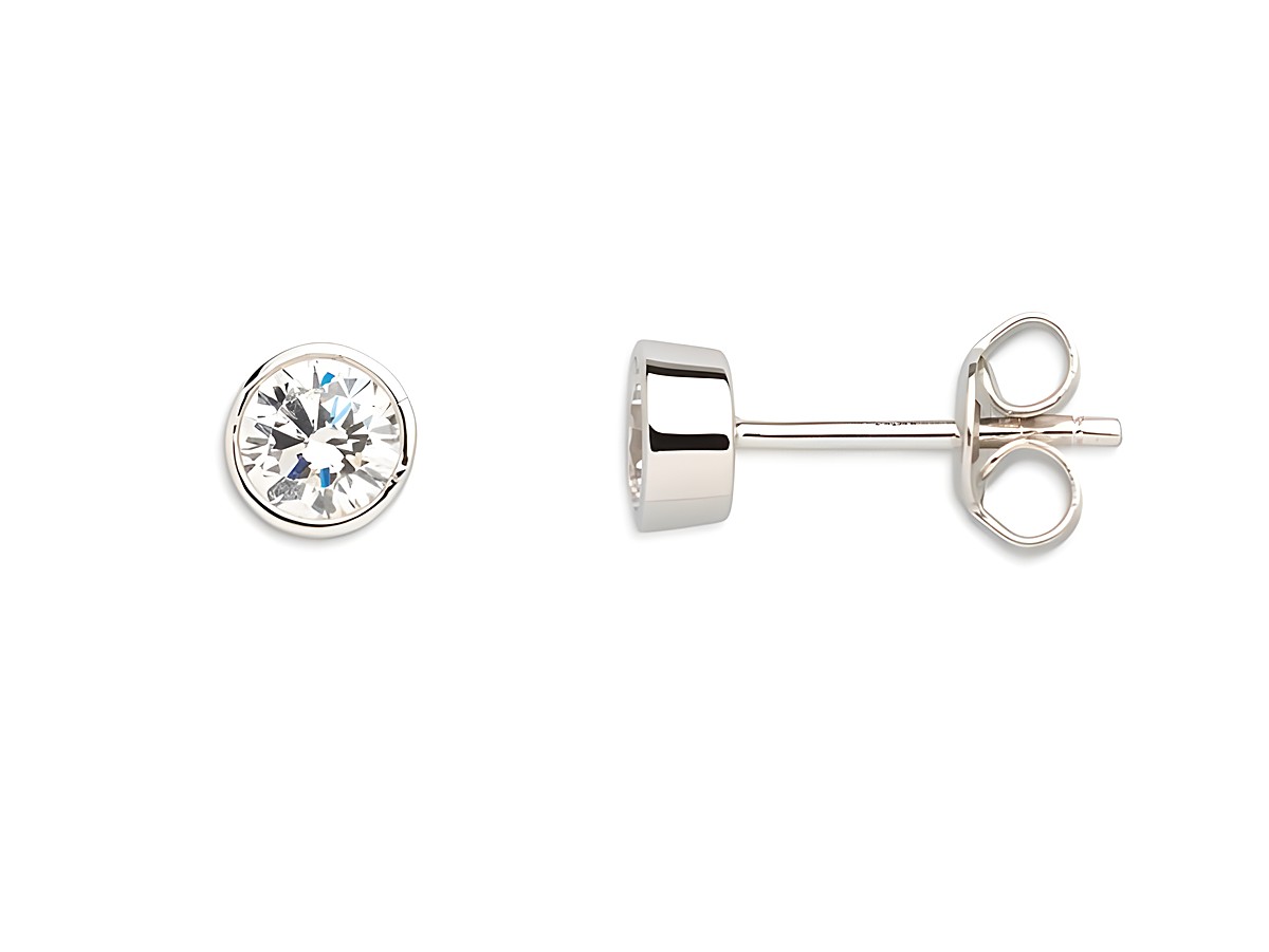 Xenox Sterling Silber Ohrringe XS7028 mit ZARGE SILBER und funkelndem Stein, elegant und zeitlos im Design, perfekte Ergänzung für jeden Anlass, hochwertiger Ohrschmuck von Xenox.