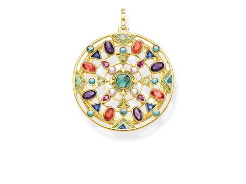 Auf dem Bild ist ein mehrfarbiger Thomas Sabo PE828-993-7 Anhänger zu sehen. Der Anhänger hat eine runde Form mit verschiedenen bunten Edelsteinen und einem goldenen Rand.